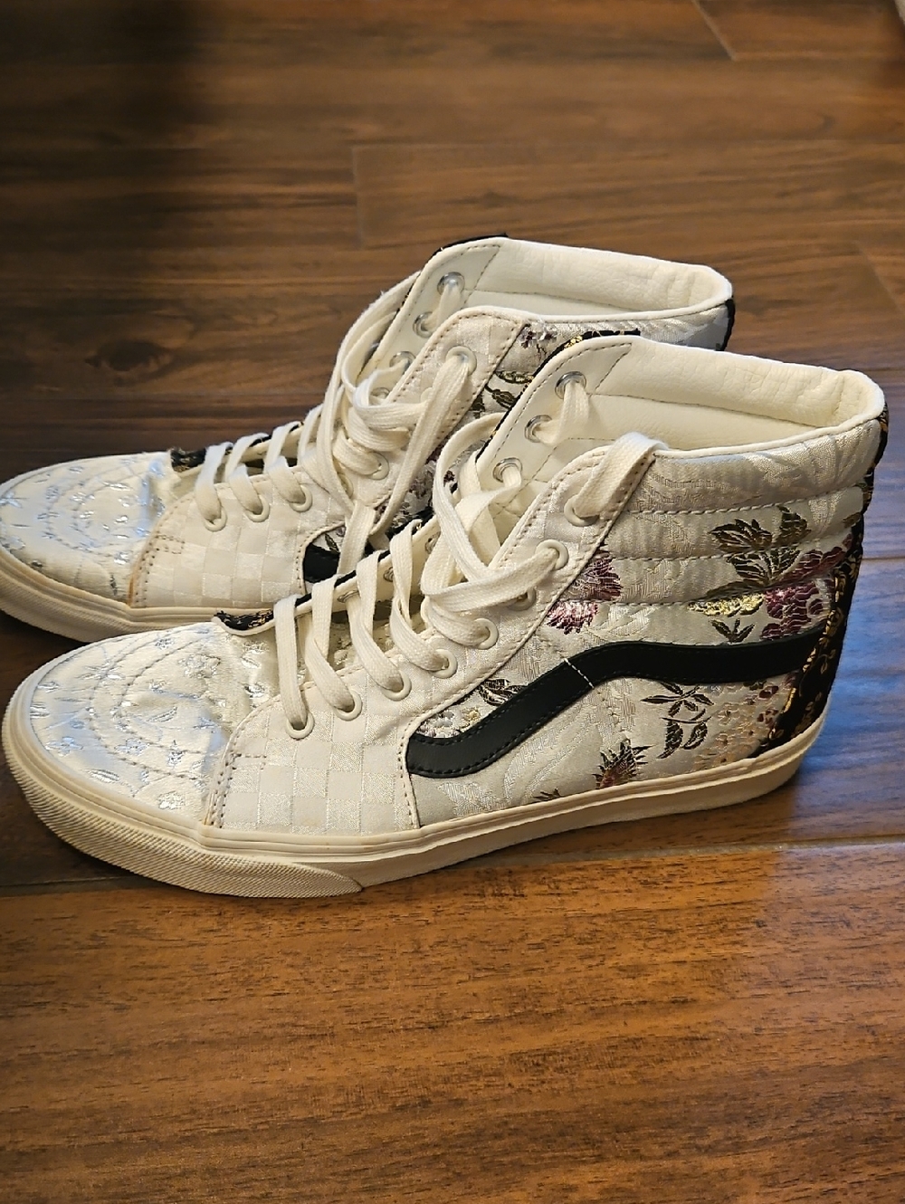 Vans Brocade Floral High-Top Sneakers - Picture 3 of 6